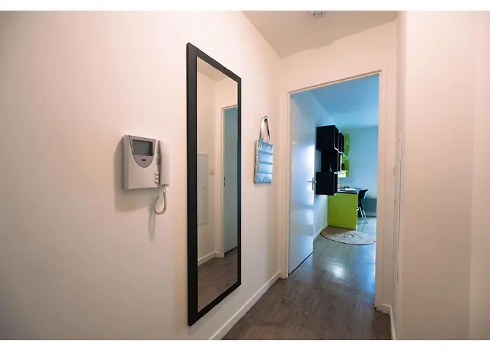 Nemea Montecristo 酒店 *